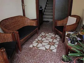 Guest house A Casa Doina Airport Hotel Pisa