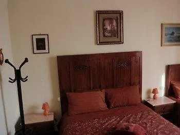 A Casa Doina Airport Hotel Pisa 3*,